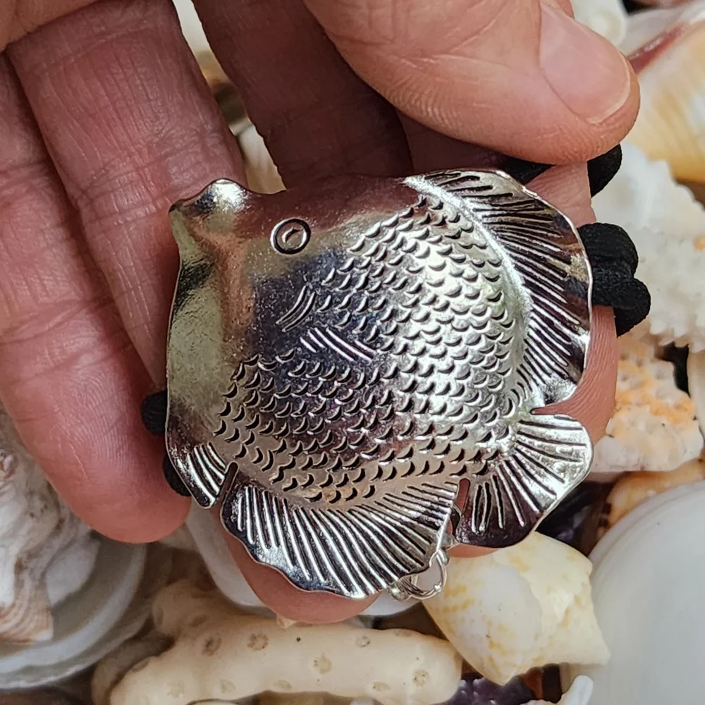 ❤️ Silver Pendant Ocean Fish Soft Black Cord Necklace Boho Mermaid Jewelry